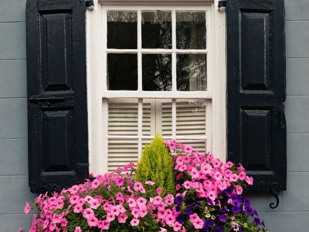 painting vinyl shutters | can vinyl shutters be painted