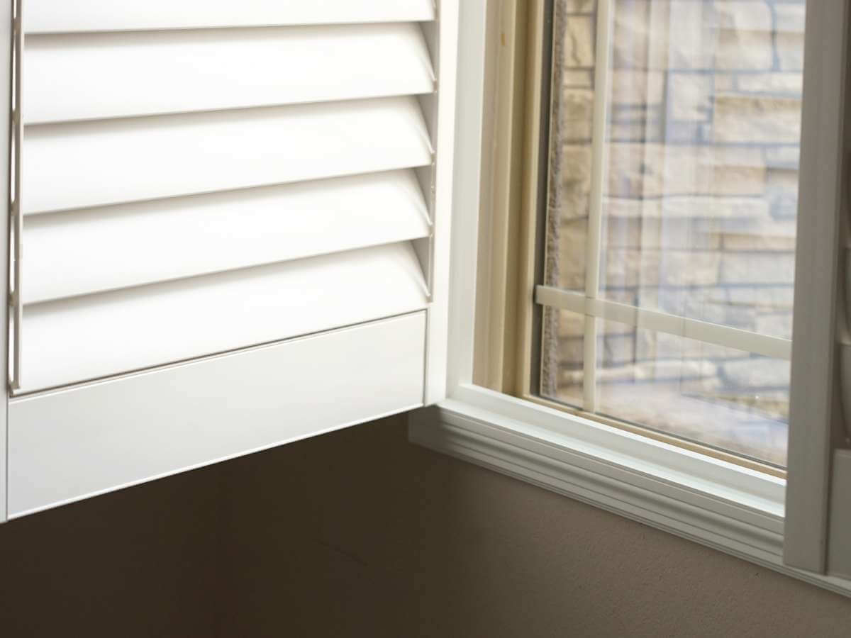 Can Vinyl Shutters Be Painted A Comprehensive Guide And Tips Om